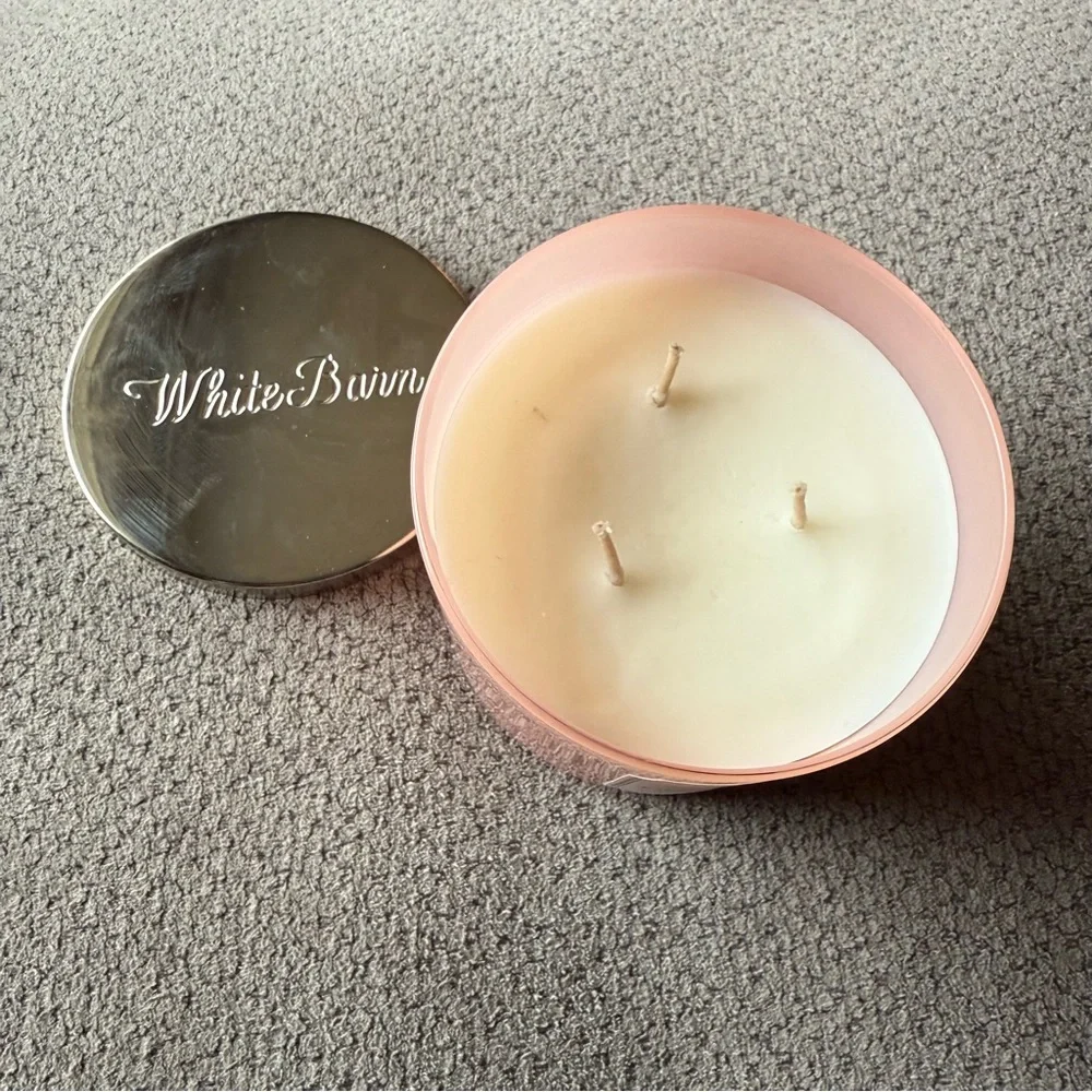 Bath & Body Works‎ White Barn CHAMPAGNE TOAST 3-Wick 14.5oz Candle NEW - Picture 2 of 3